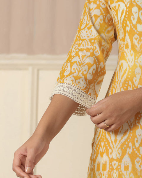 Yellow Floral Print V Neck 3 Pcs Suit