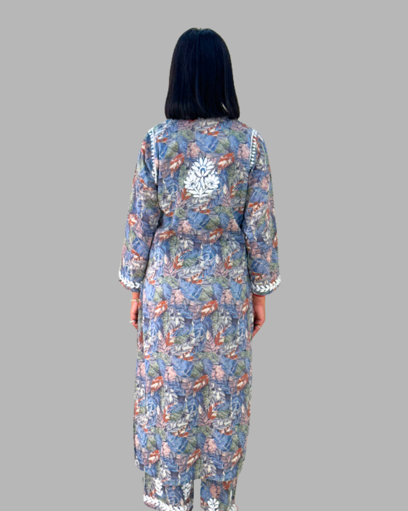 2 Piece floral chikankari long kurta trooking