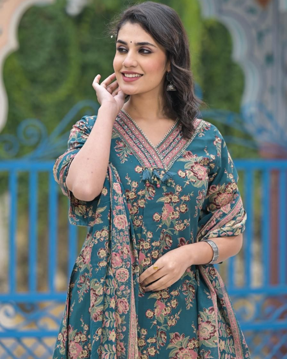 Green A Line Floral Print 3 Pcs Kurta