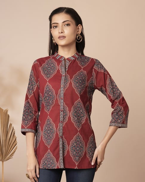 Red ethnic motifs printed short kurti_trooking 