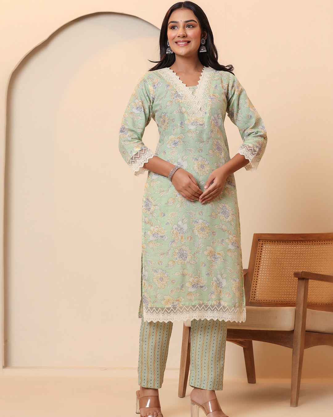 Pista Green Floral Print V Neck 3 Pcs Suit