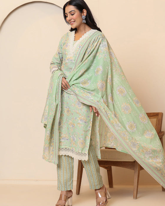 Pista Green Floral Print V Neck 3 Pcs Suit