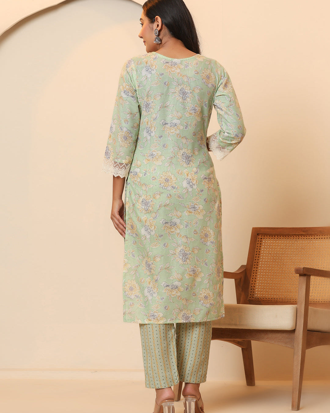 Pista Green Floral Print V Neck 3 Pcs Suit