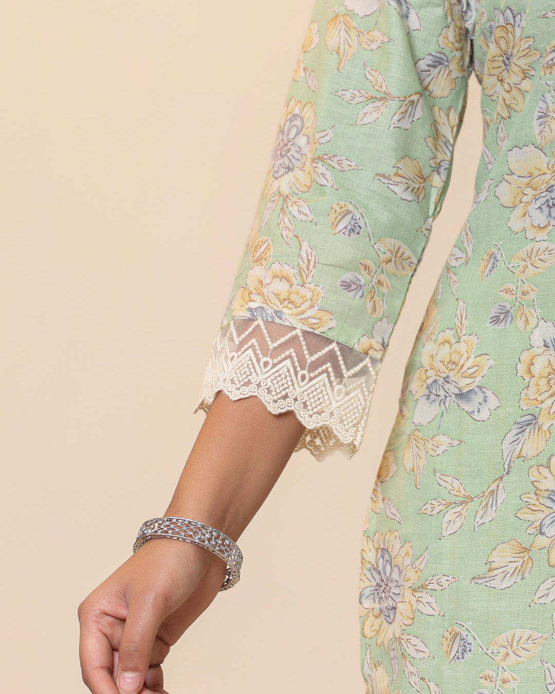 Pista Green Floral Print V Neck 3 Pcs Suit