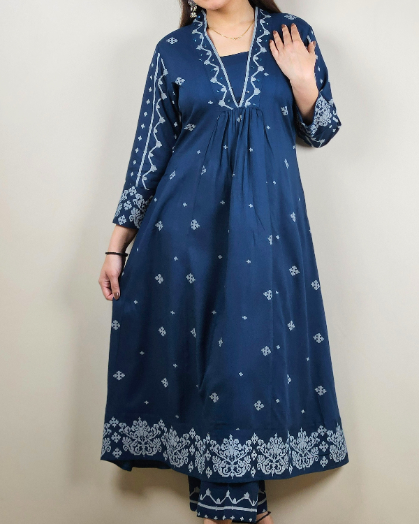Purple V Neck 2 Pcs Anarkali Kurta Set