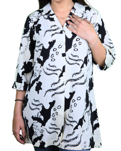 white v neck top_trooking