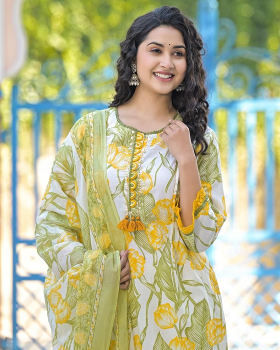 Yellow Floral Print 3 Pcs Suit